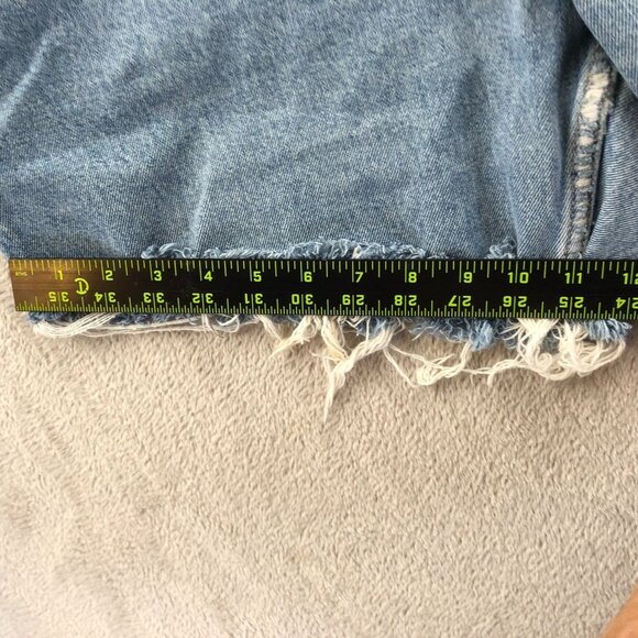 Vintage Levis Women's Jean Cut Off Shorts Size 16 Missy Frayed Hem - Picture 6 of 12